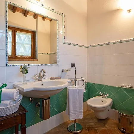 Casavaiano Gambassi Terme