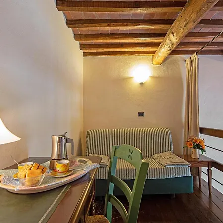 Farm stay Casavaiano Gambassi Terme