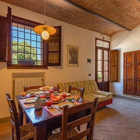 Casavaiano * Gambassi Terme